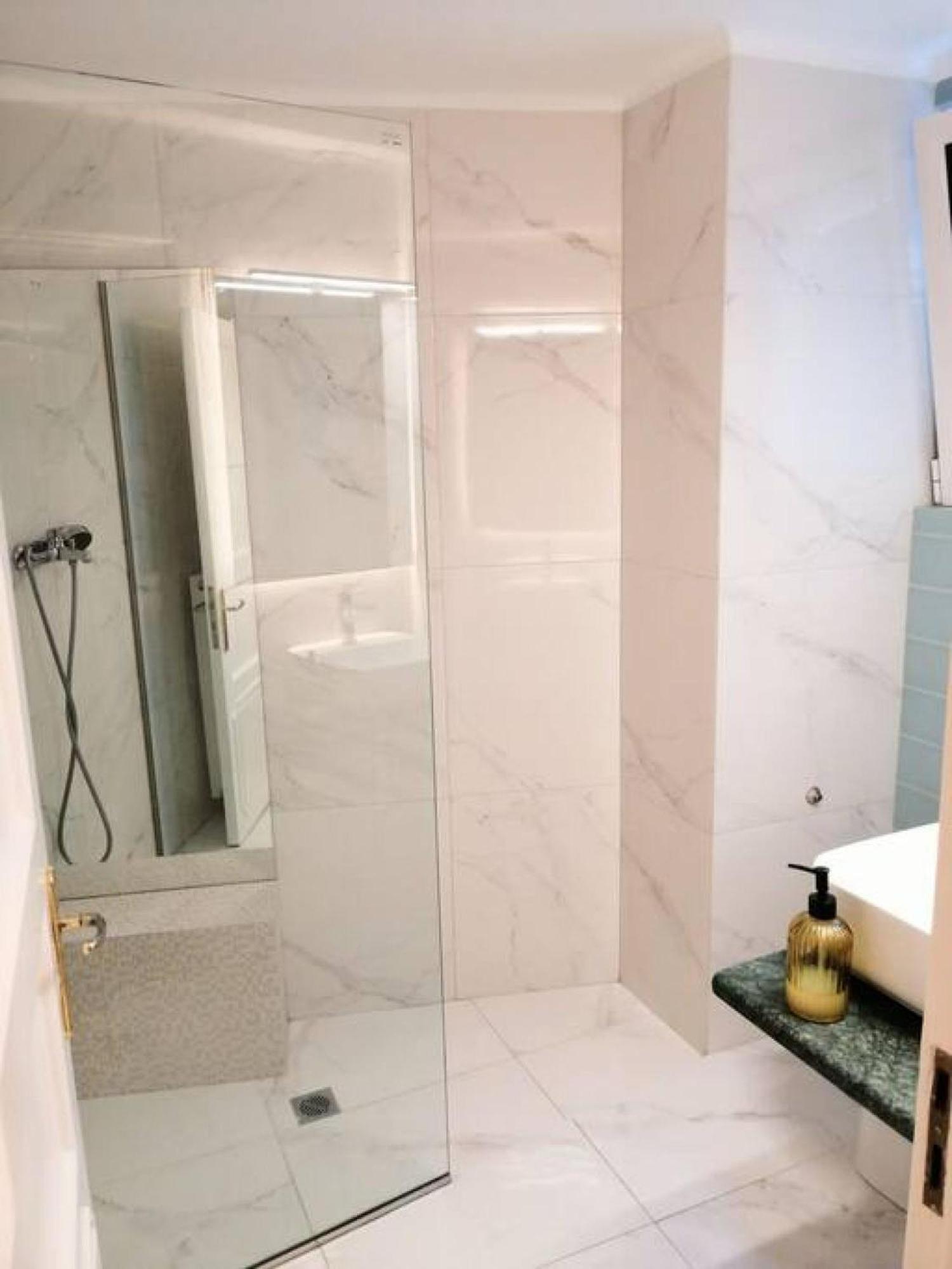 Elegant Apartment In Syntagma Square Atena Exterior foto